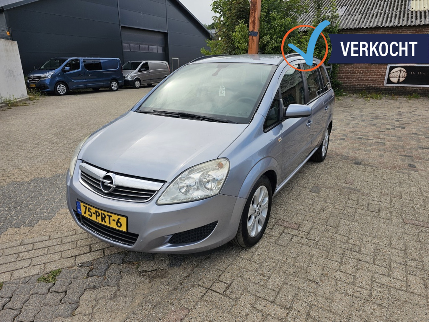 Opel Zafira 1.8 TemptationApk,Airco,Nap,Trekhaak 2008 - voorkant
