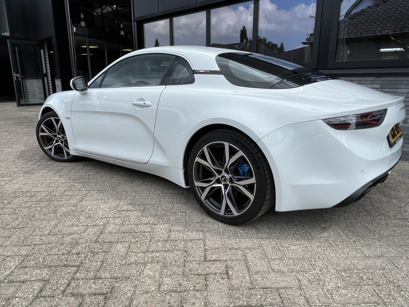 Foto van Alpine A110