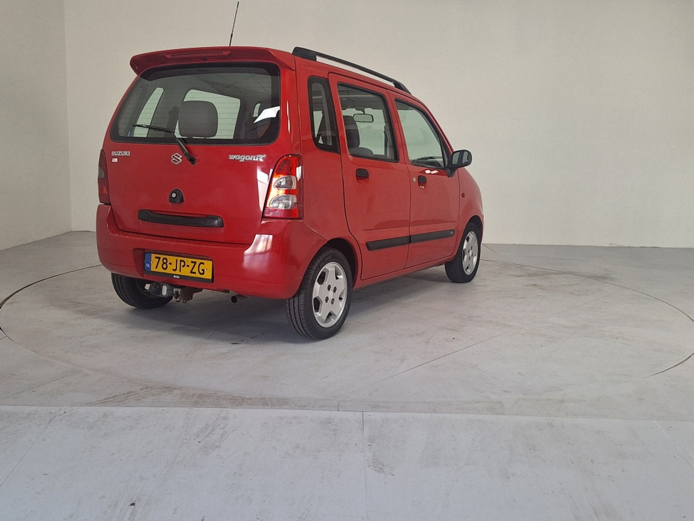 Foto van Suzuki Wagon R
