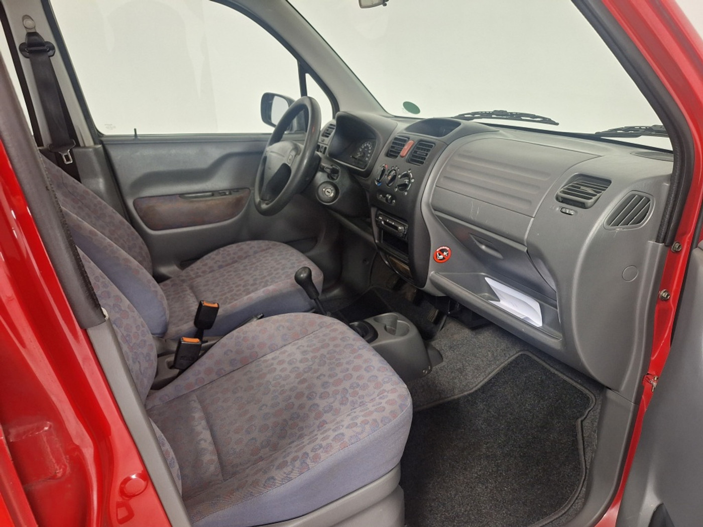 Foto van Suzuki Wagon R