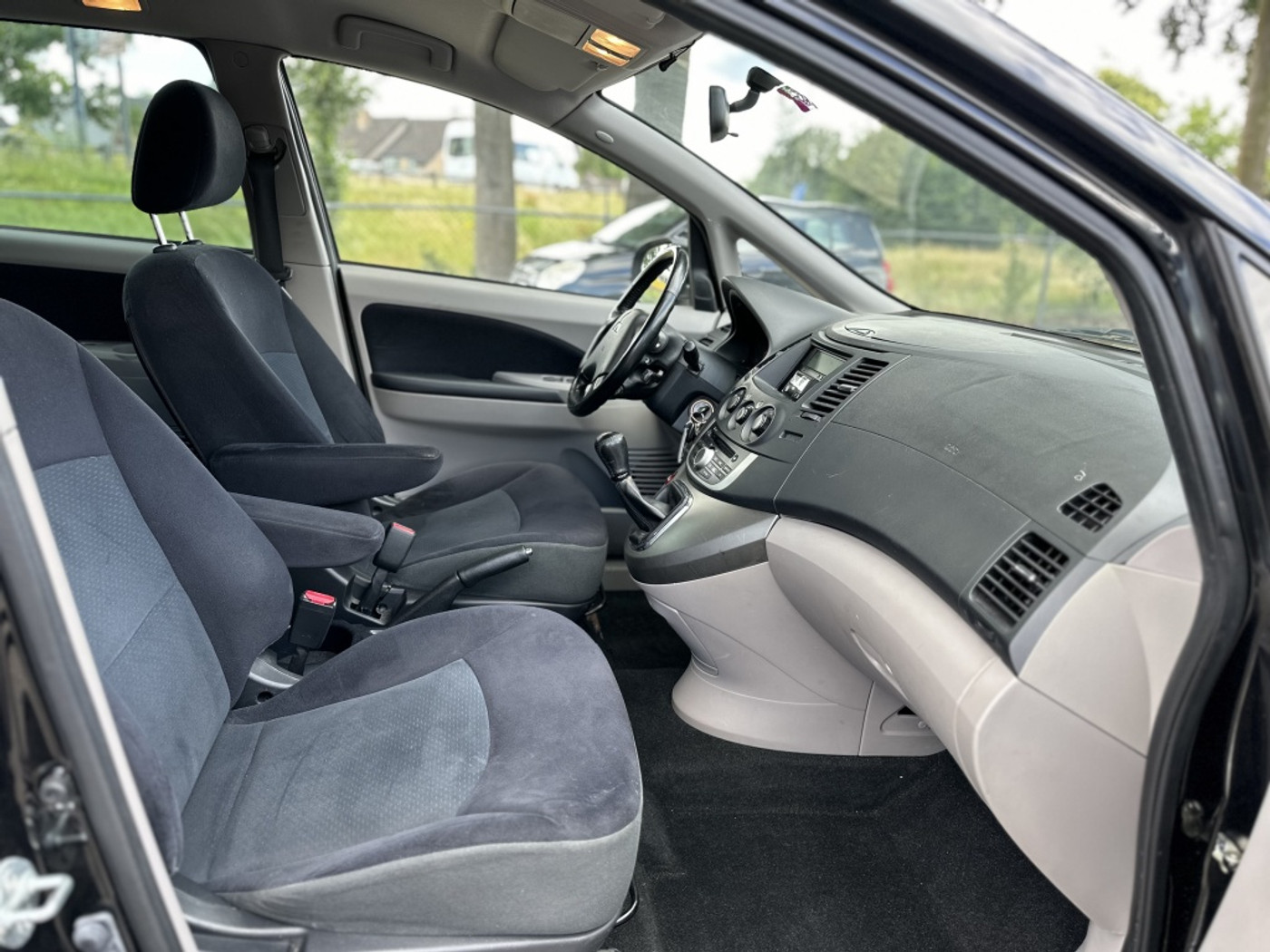 Foto van Mitsubishi Mitsubishi Grandis