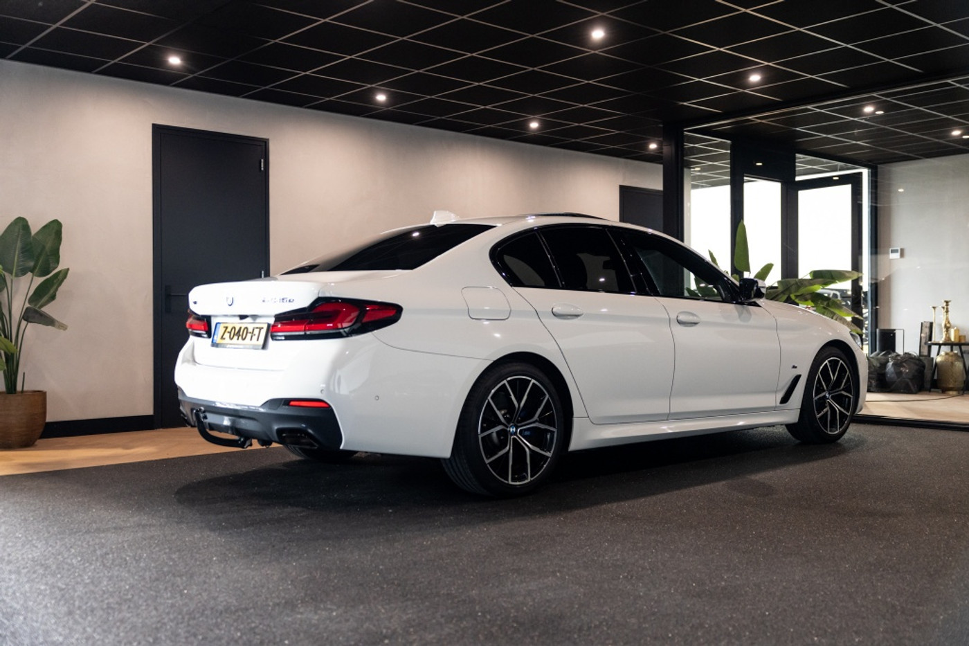 Foto van BMW 545e xDrive