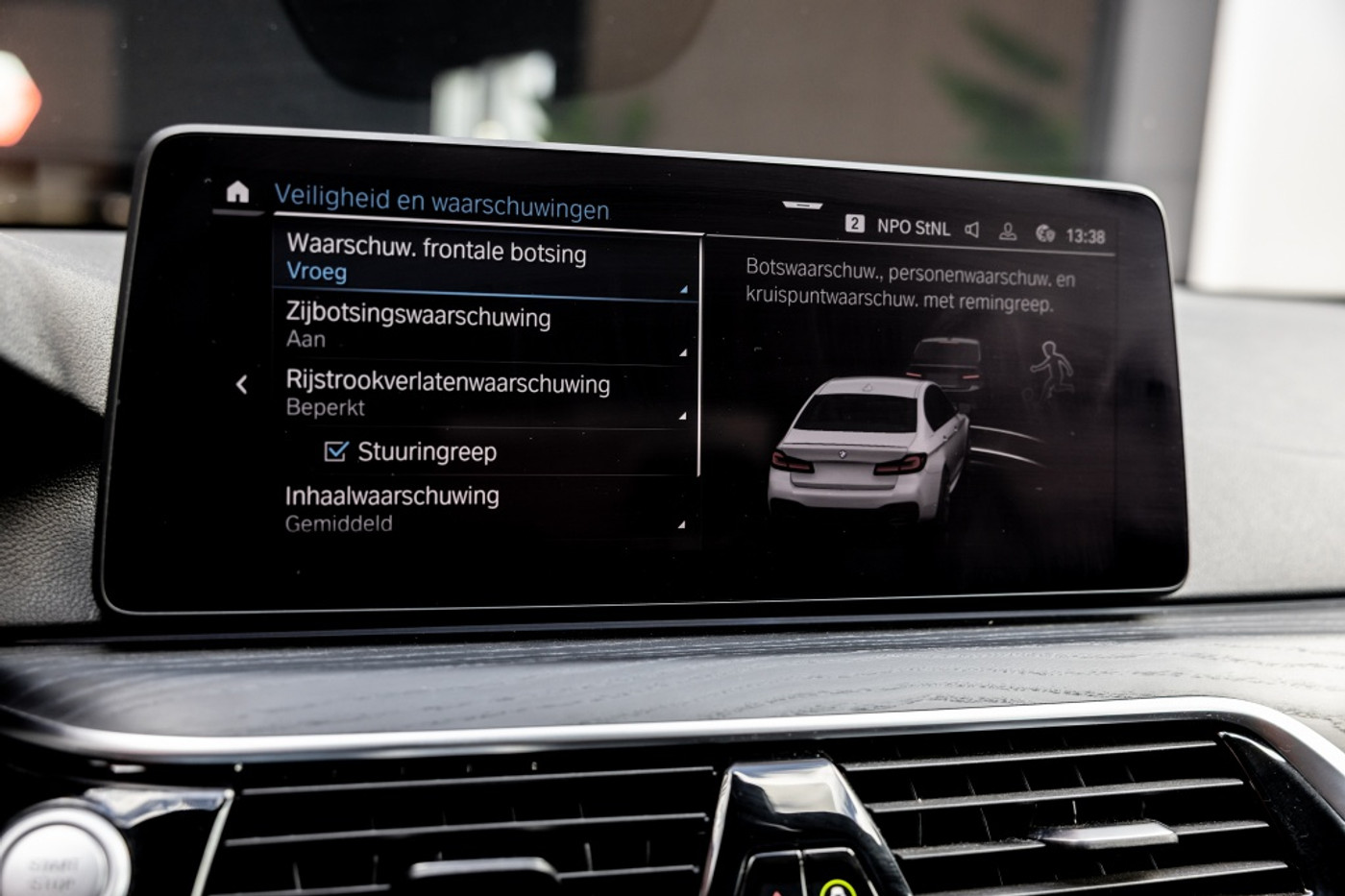 Foto van BMW 545e xDrive