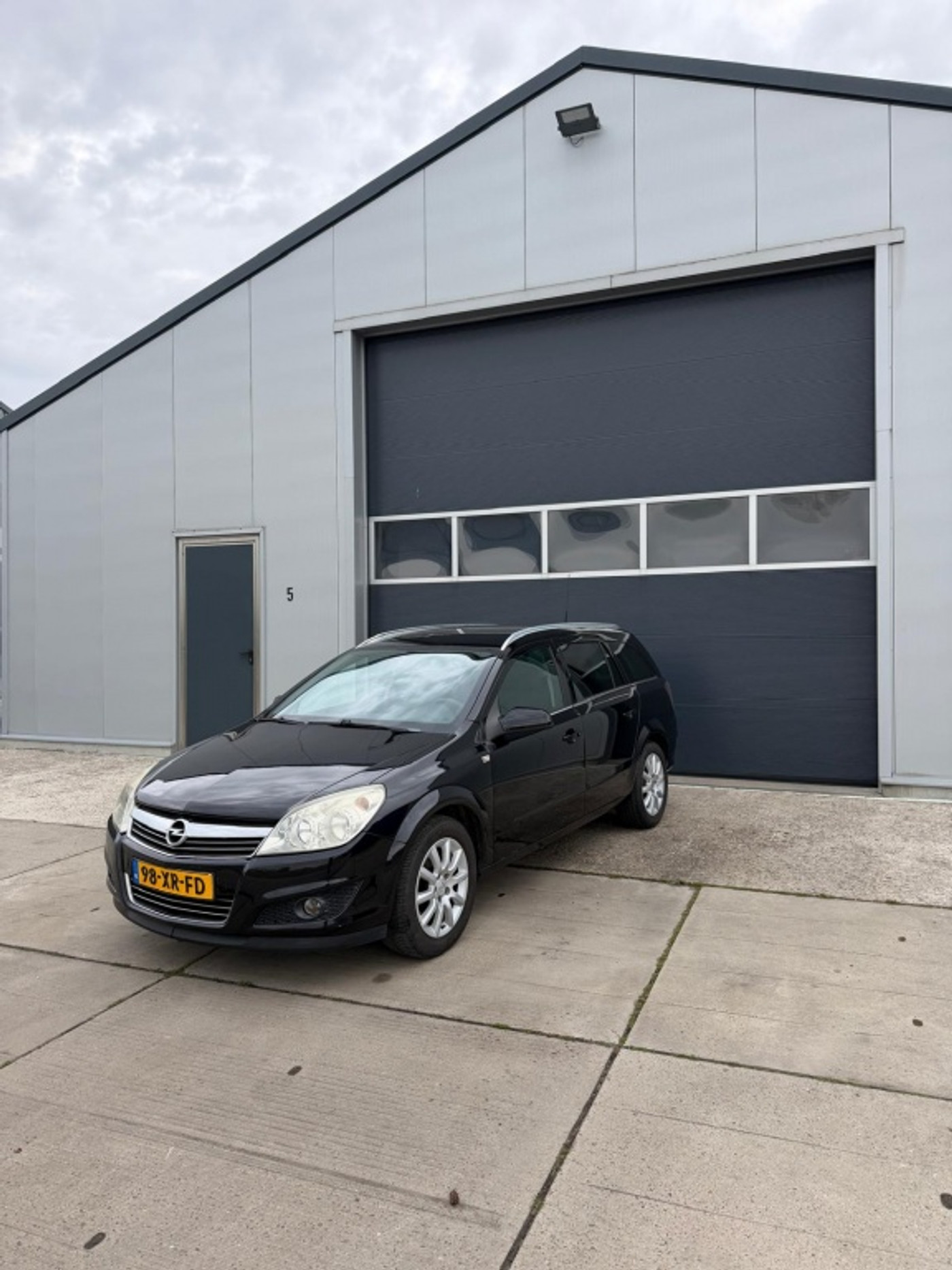 Opel Astra Wagon 1.6 Temptation 2007 - voorkant