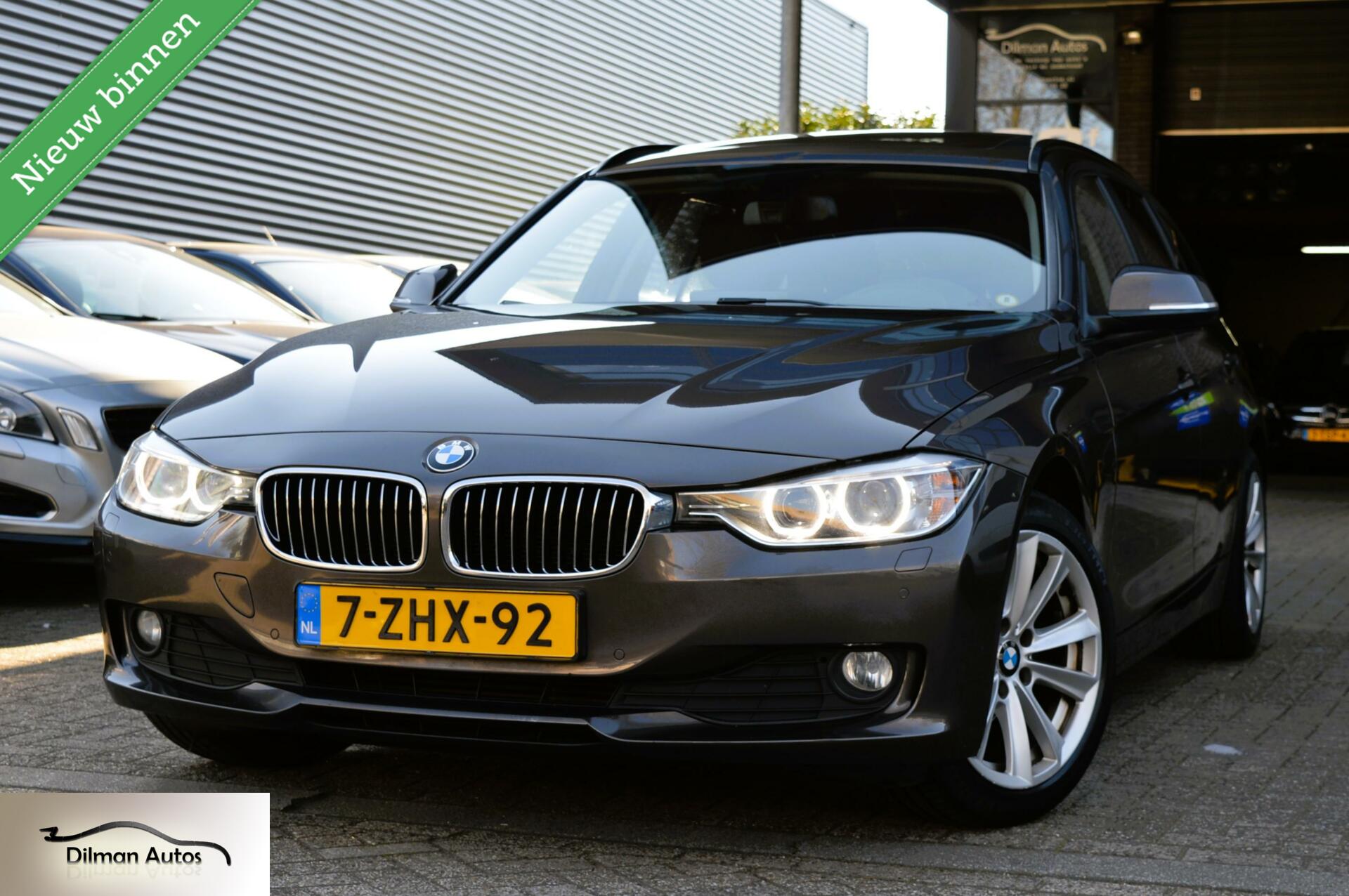 BMW 3-serie Touring 316i High Executive/Leder/Pano/Navi/Pdc! 2013 - voorkant