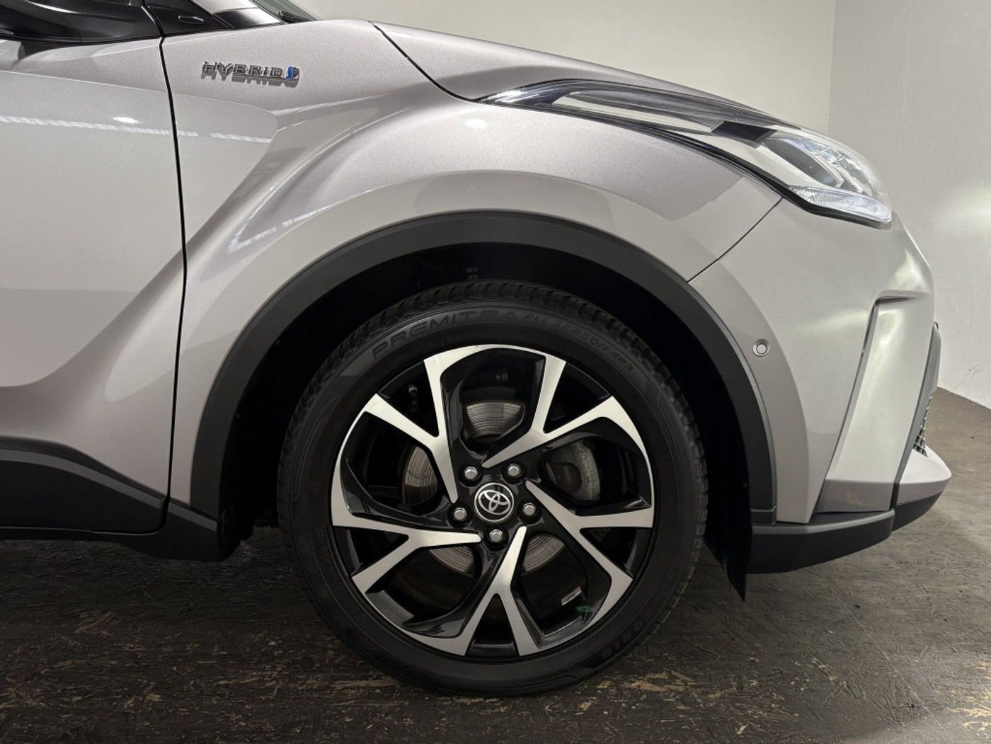Foto van Toyota C-hr