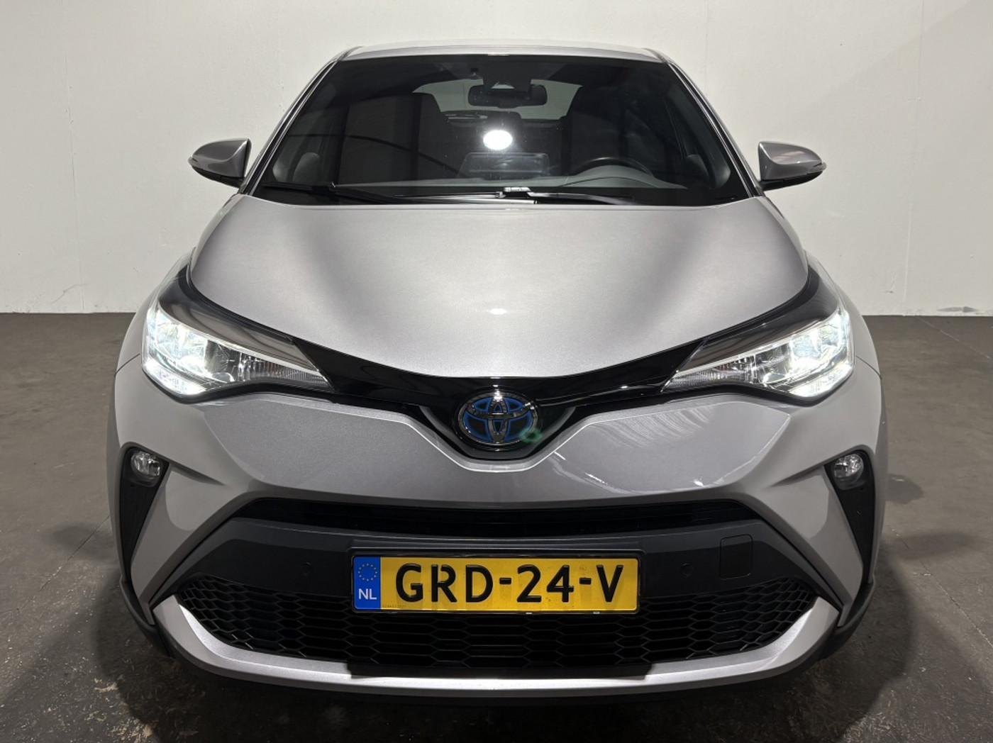Foto van Toyota C-hr