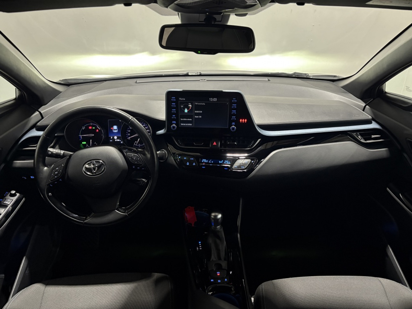 Foto van Toyota C-hr