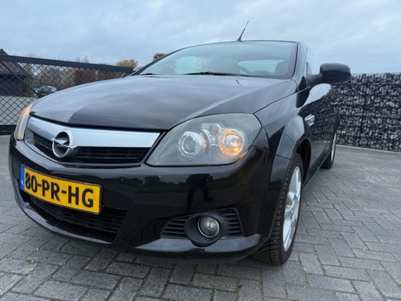 Foto van Opel Tigra Twintop