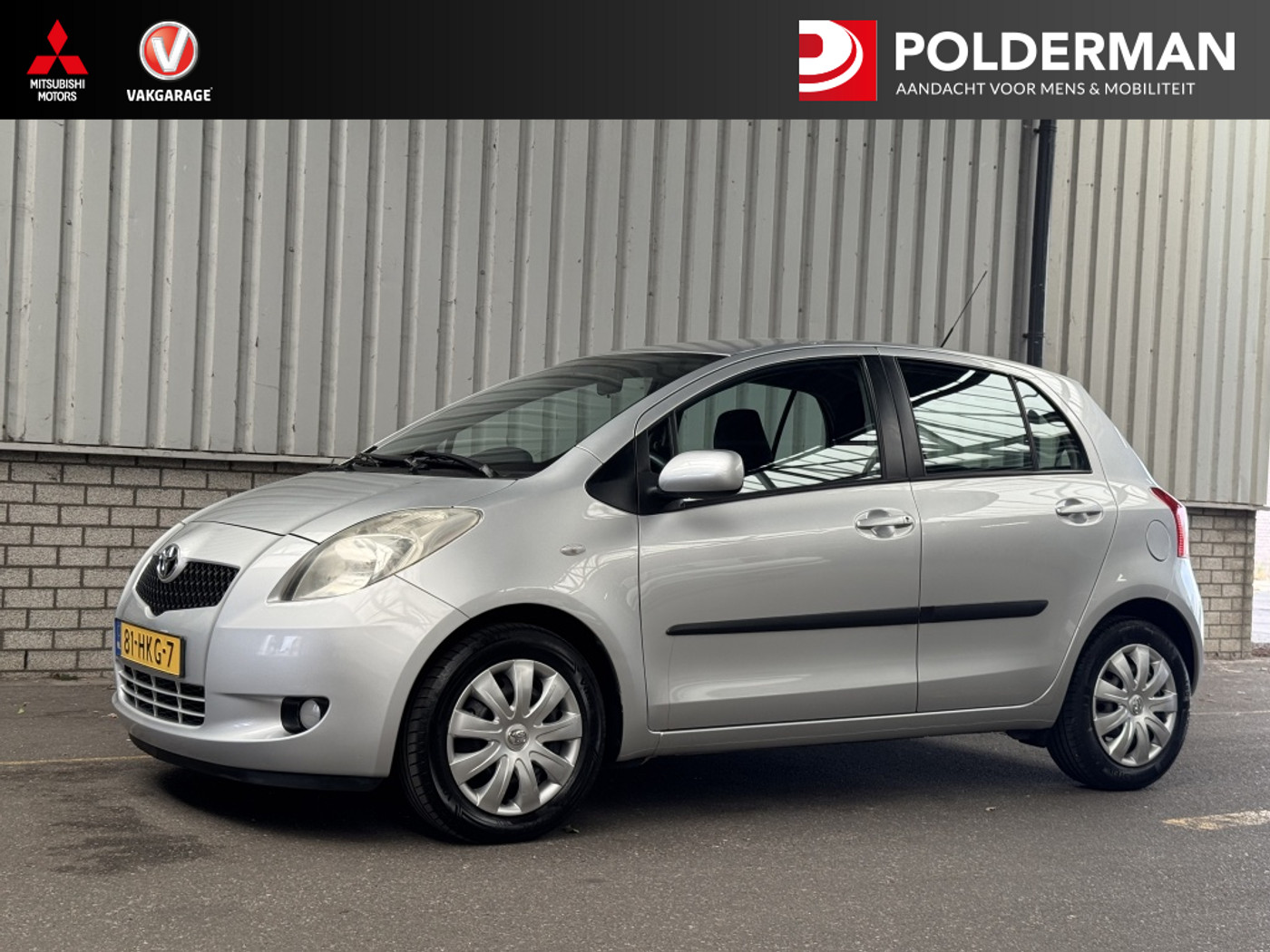 Toyota Toyota Yaris 1.3 VVTi Sol MMT 2009 - voorkant