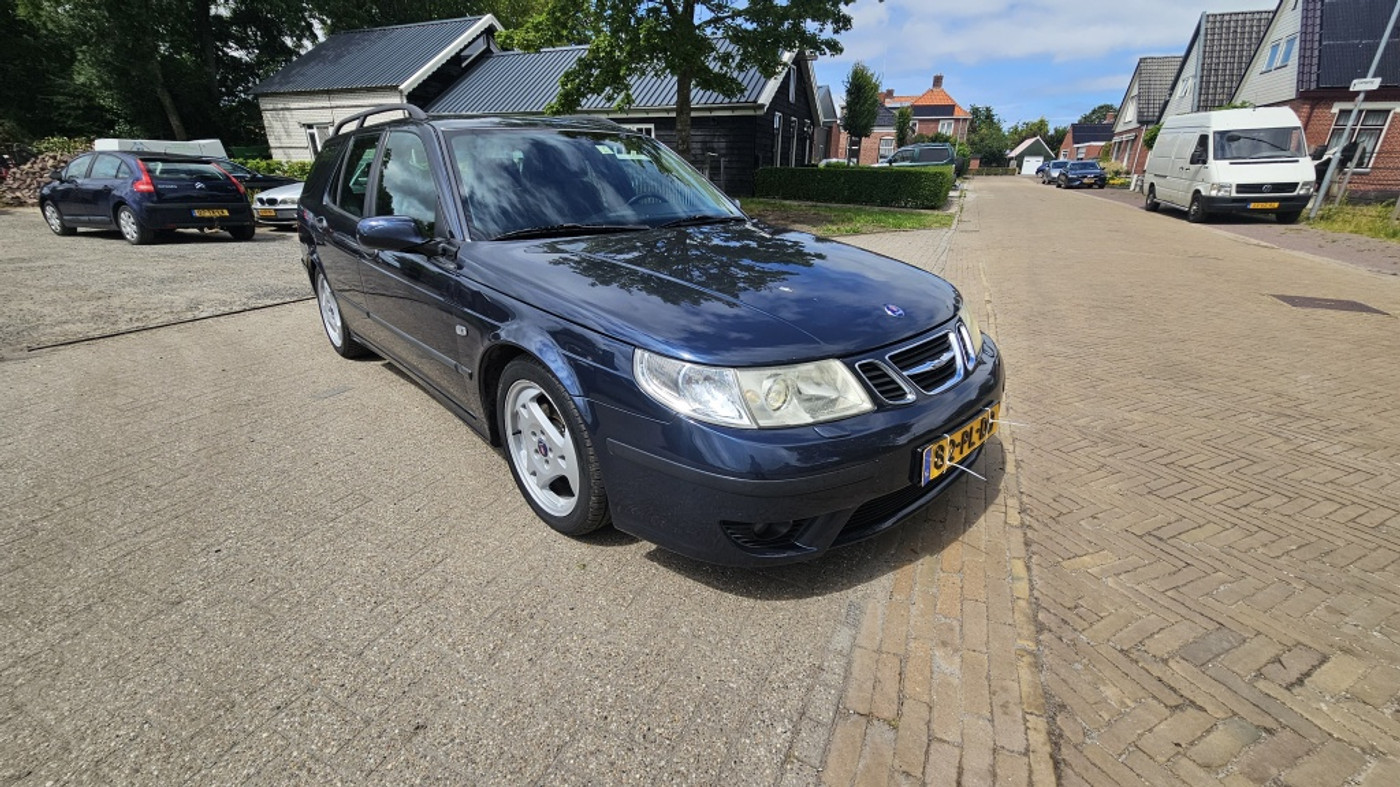 Saab Saab 9-5 2.3 Turbo Aero 2004 - voorkant