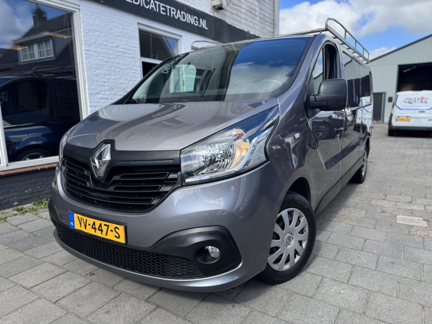 Renault Trafic 1.6 dCi T29 L2H1 Comfort 2016 - voorkant