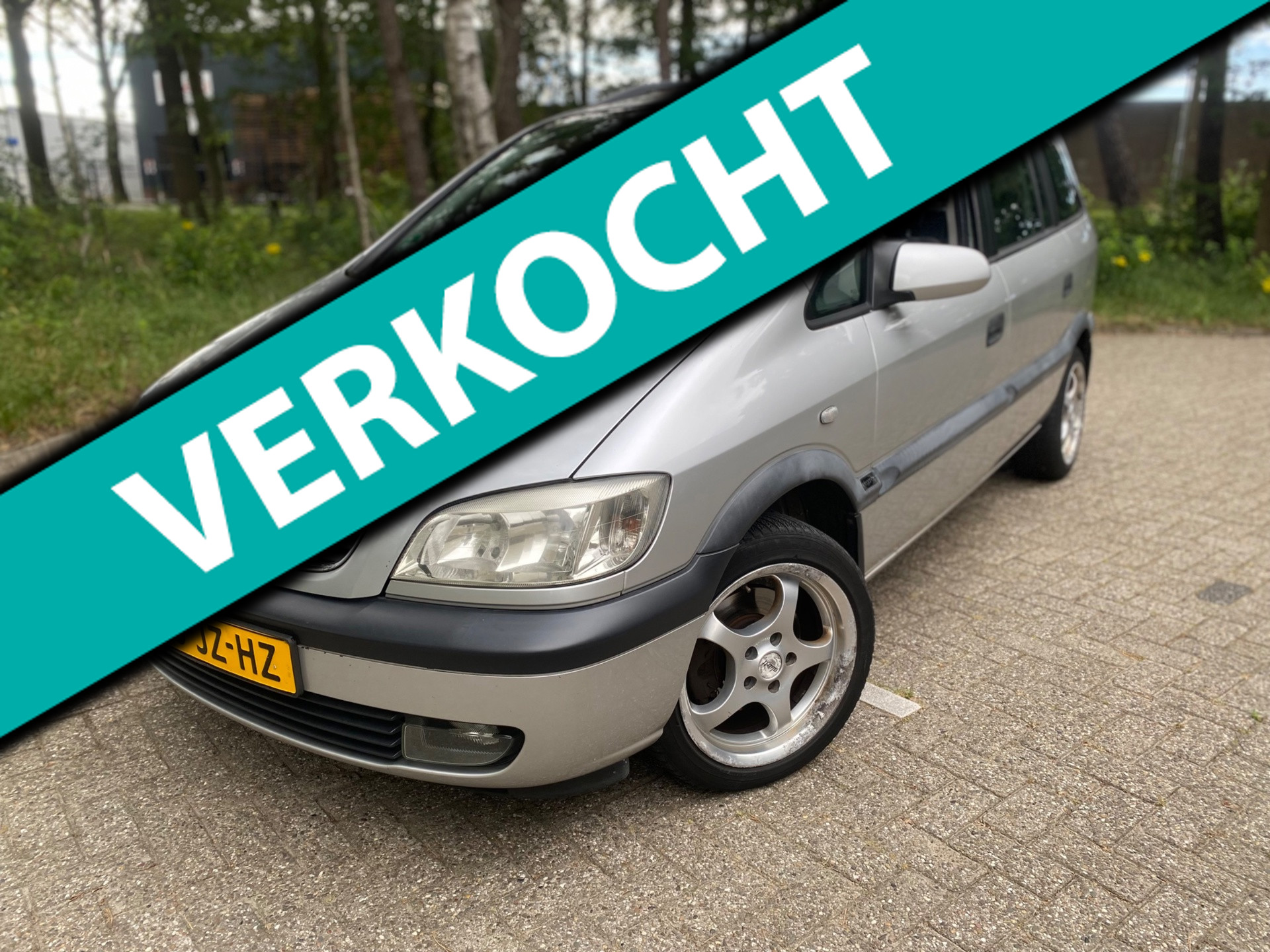 Opel Zafira-a 1.8-16V Elegance 7 persoons Automaat 2002 - voorkant