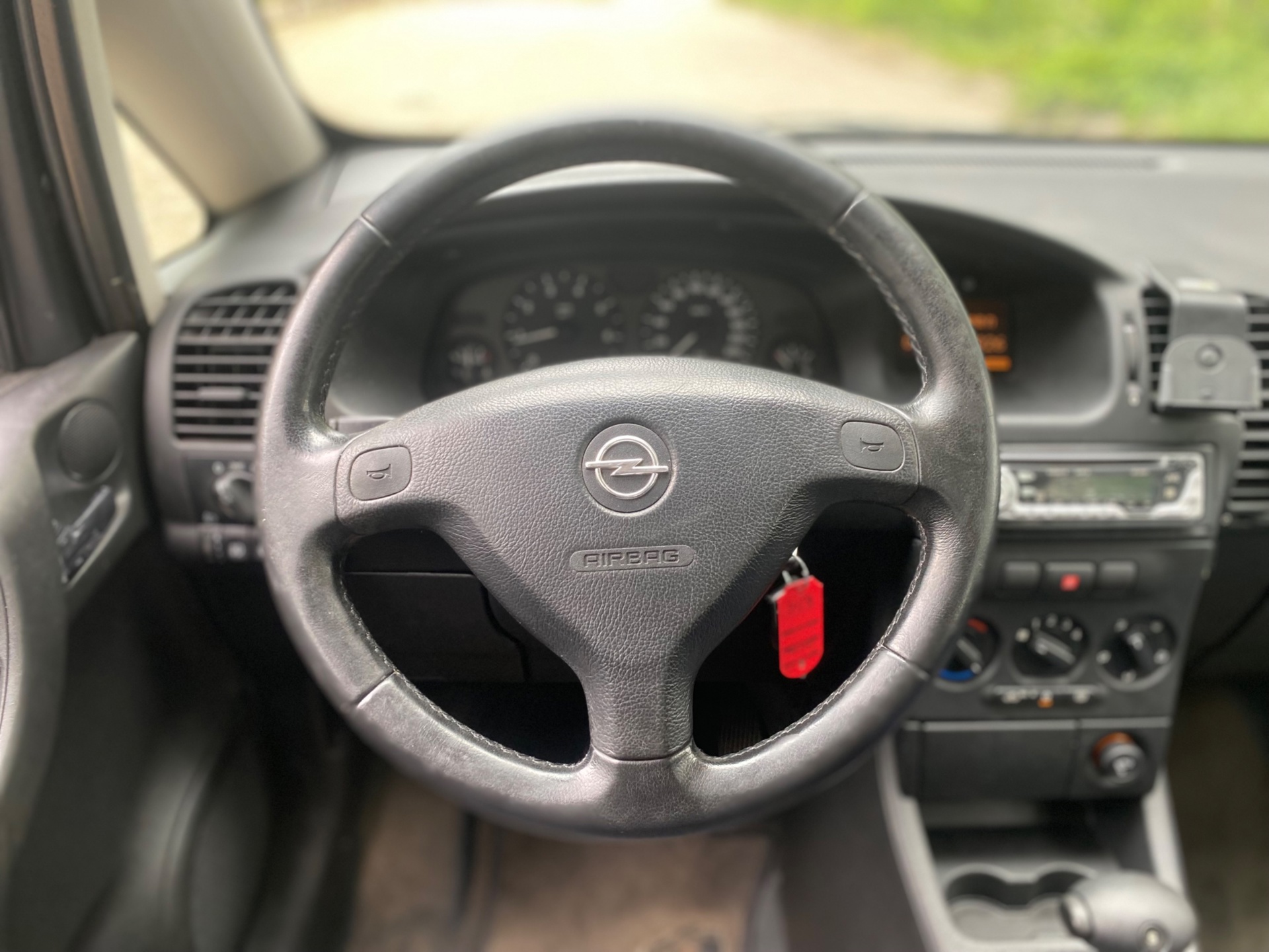 Foto van Opel Zafira-a