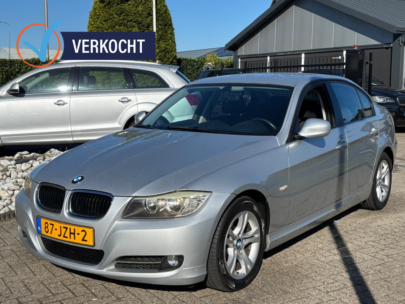 BMW 3er Reihe 318I Sedan Facelift 2009 Navigatie Handgeschakeld 2009 - voorkant