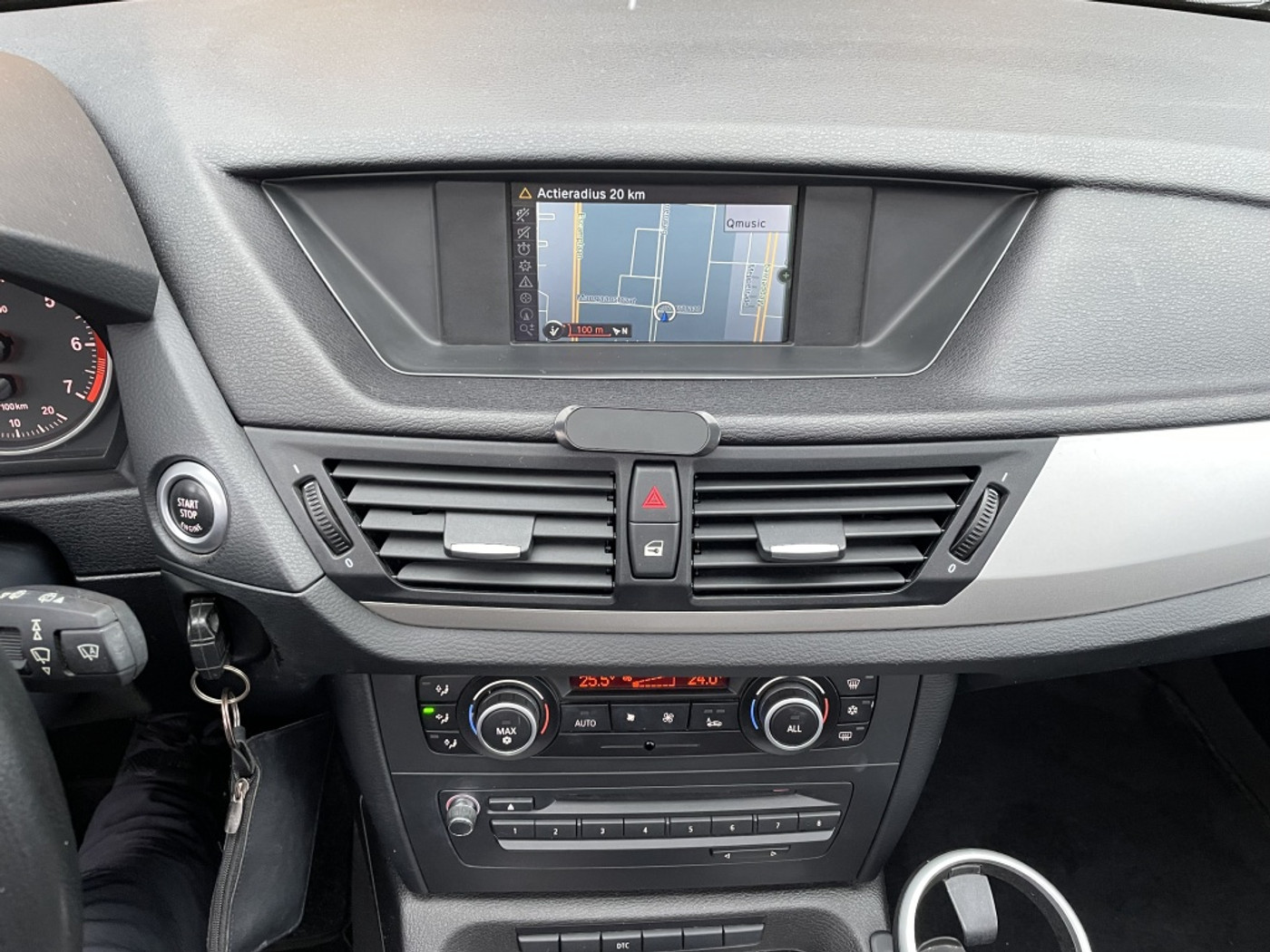 Foto van BMW X1 sDrive 18i