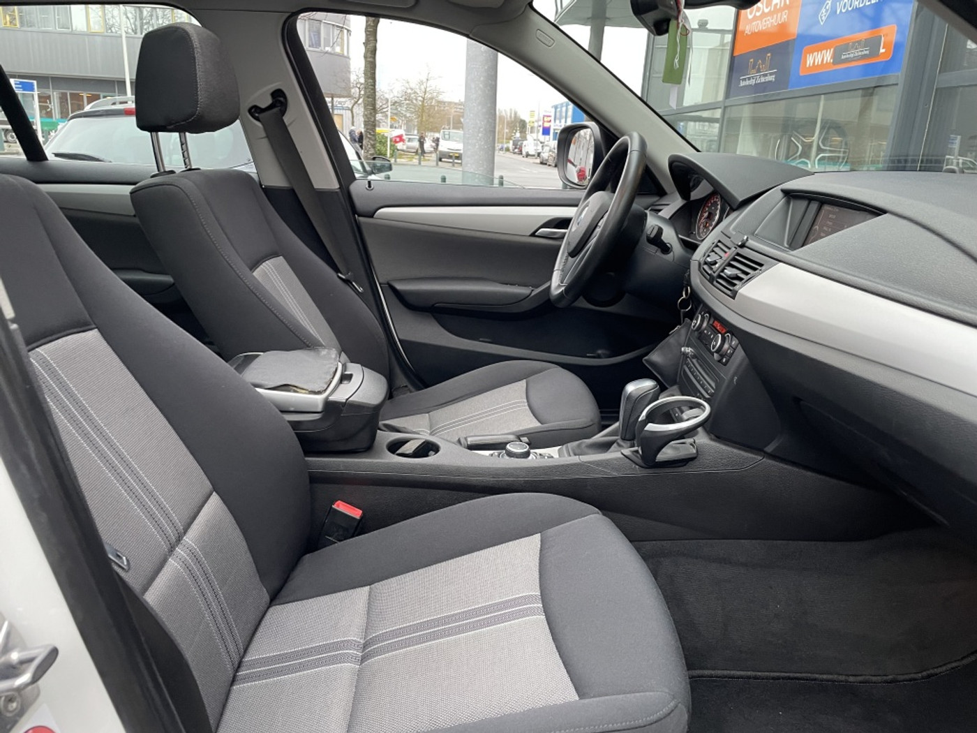 Foto van BMW X1 sDrive 18i