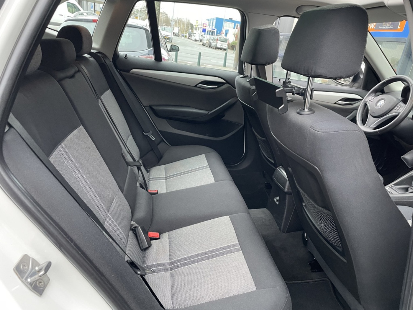 Foto van BMW X1 sDrive 18i