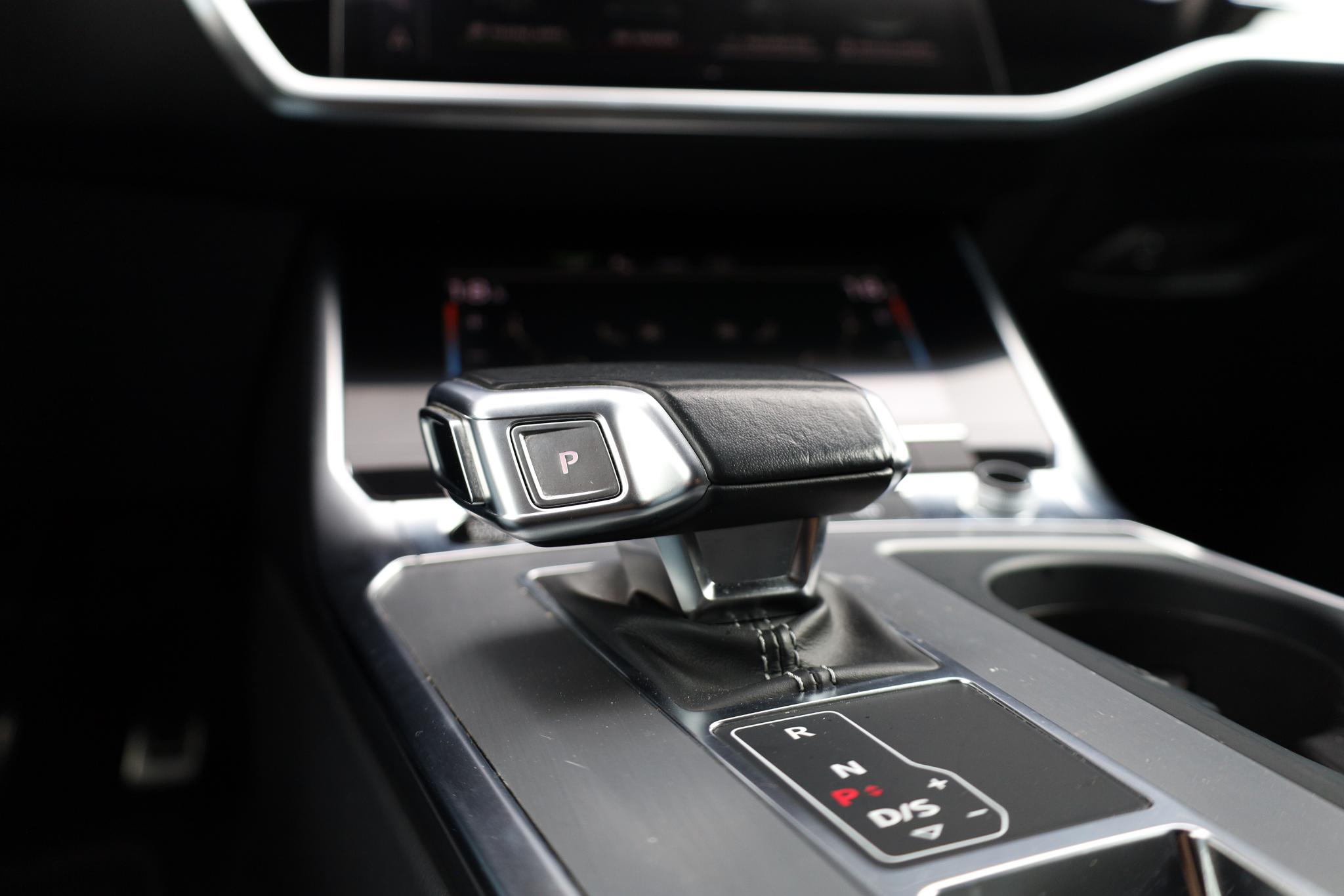 Foto van Audi A6 Avant 55 TFSI E