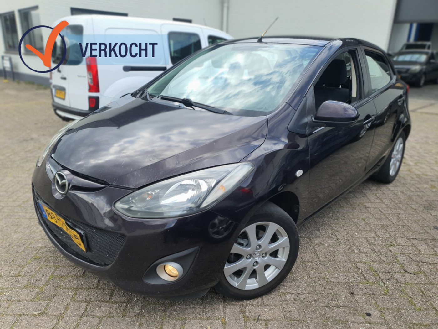 Mazda Mazda 2 1.3 TS Plus 5-DRS|AIRCO|NAP|APK|2011 2011 - voorkant
