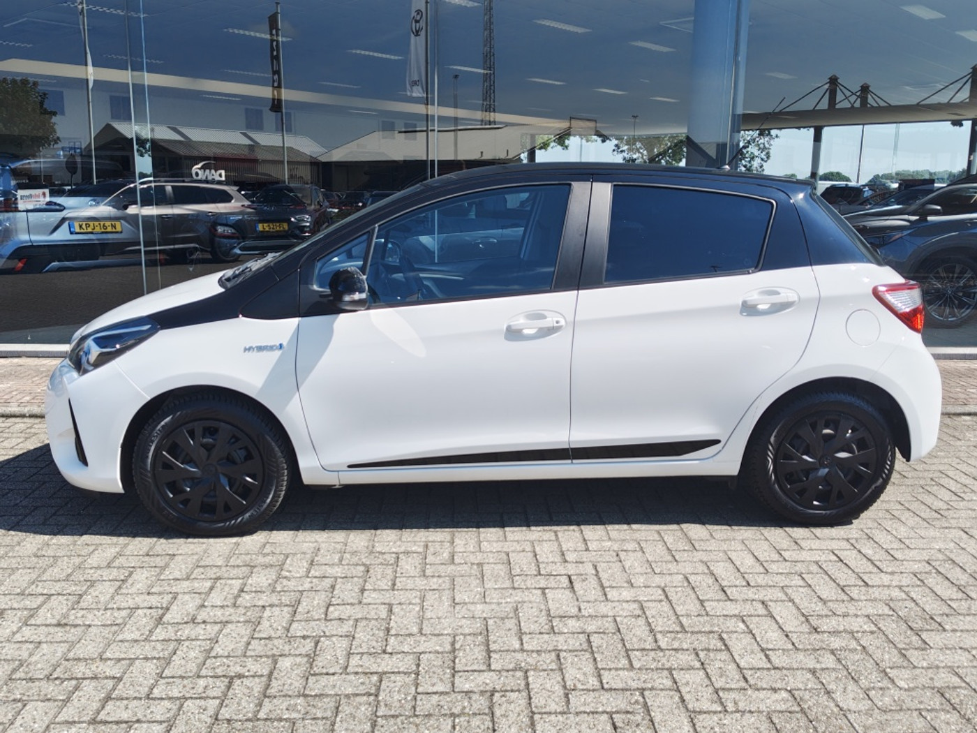 Foto van Toyota Toyota Yaris Hybrid