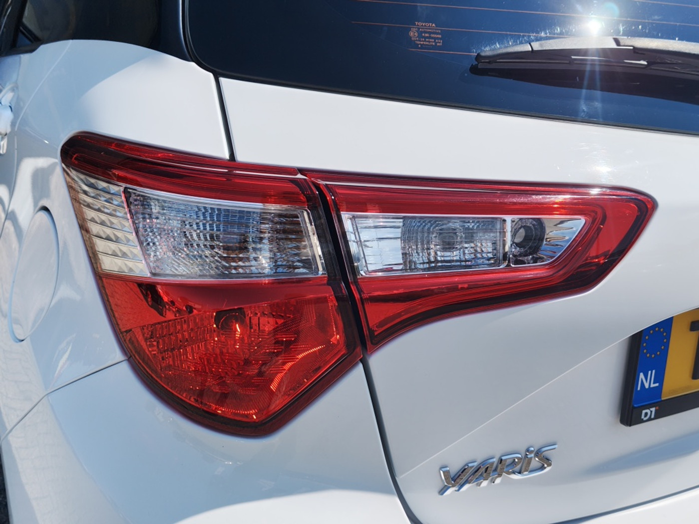 Foto van Toyota Toyota Yaris Hybrid