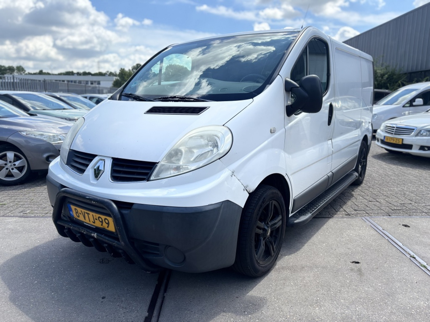 Renault Trafic VERKOCHT VERKOCHT!!! 2012 - voorkant