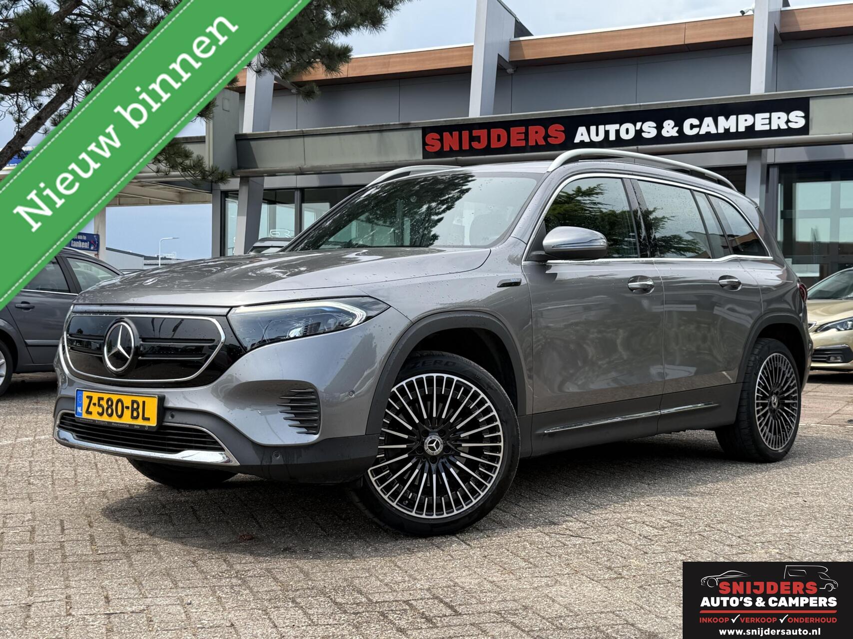 Mercedes-Benz Eqb 350 4Matic 350 4MATIC AMG Line 67 kWh 2021 - voorkant