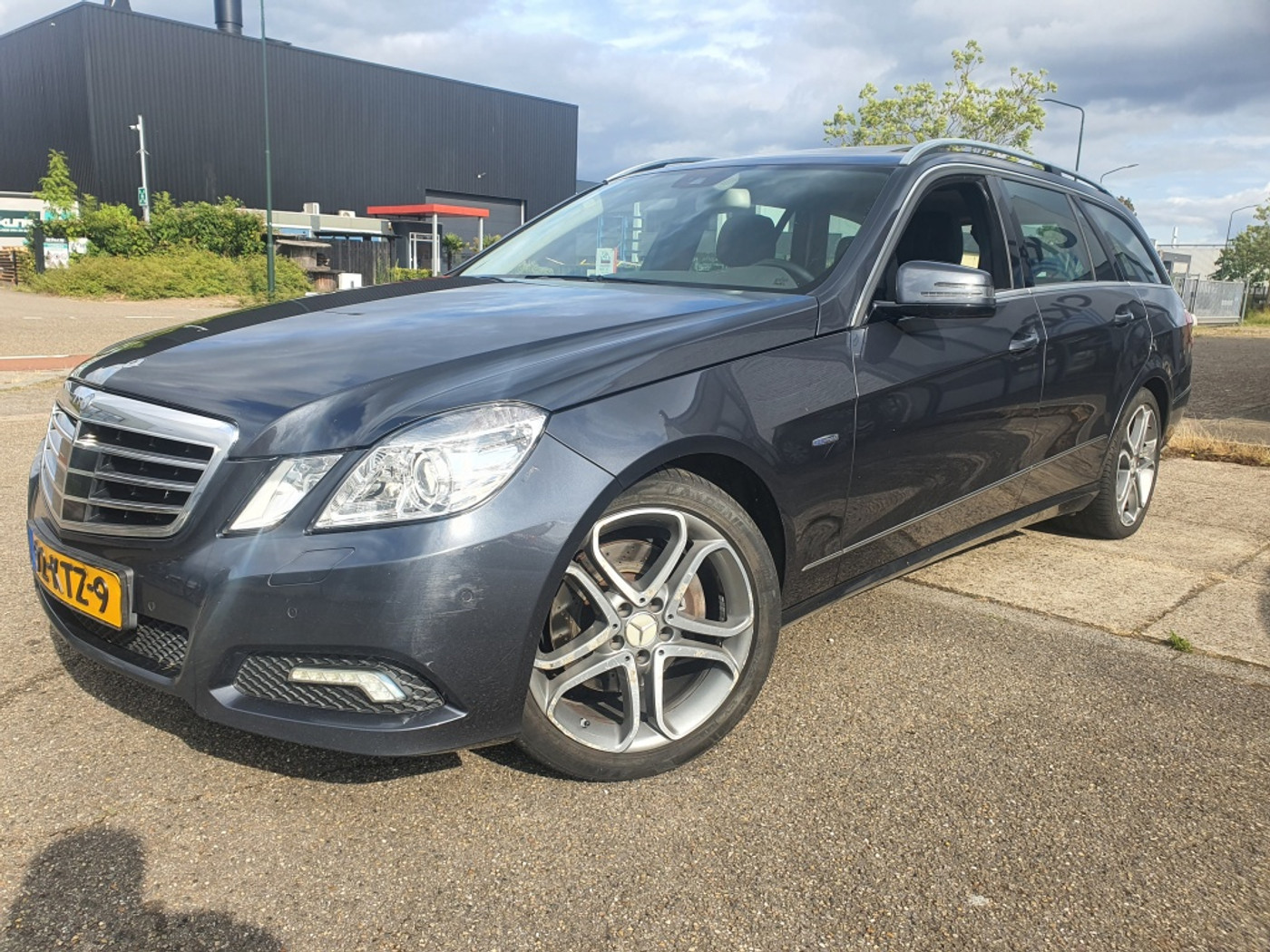 Mercedes-Benz E 350 CDI Avantgarde  NAVI|LEER|XENON|ECC|FULL|EXPORT 2010 - voorkant