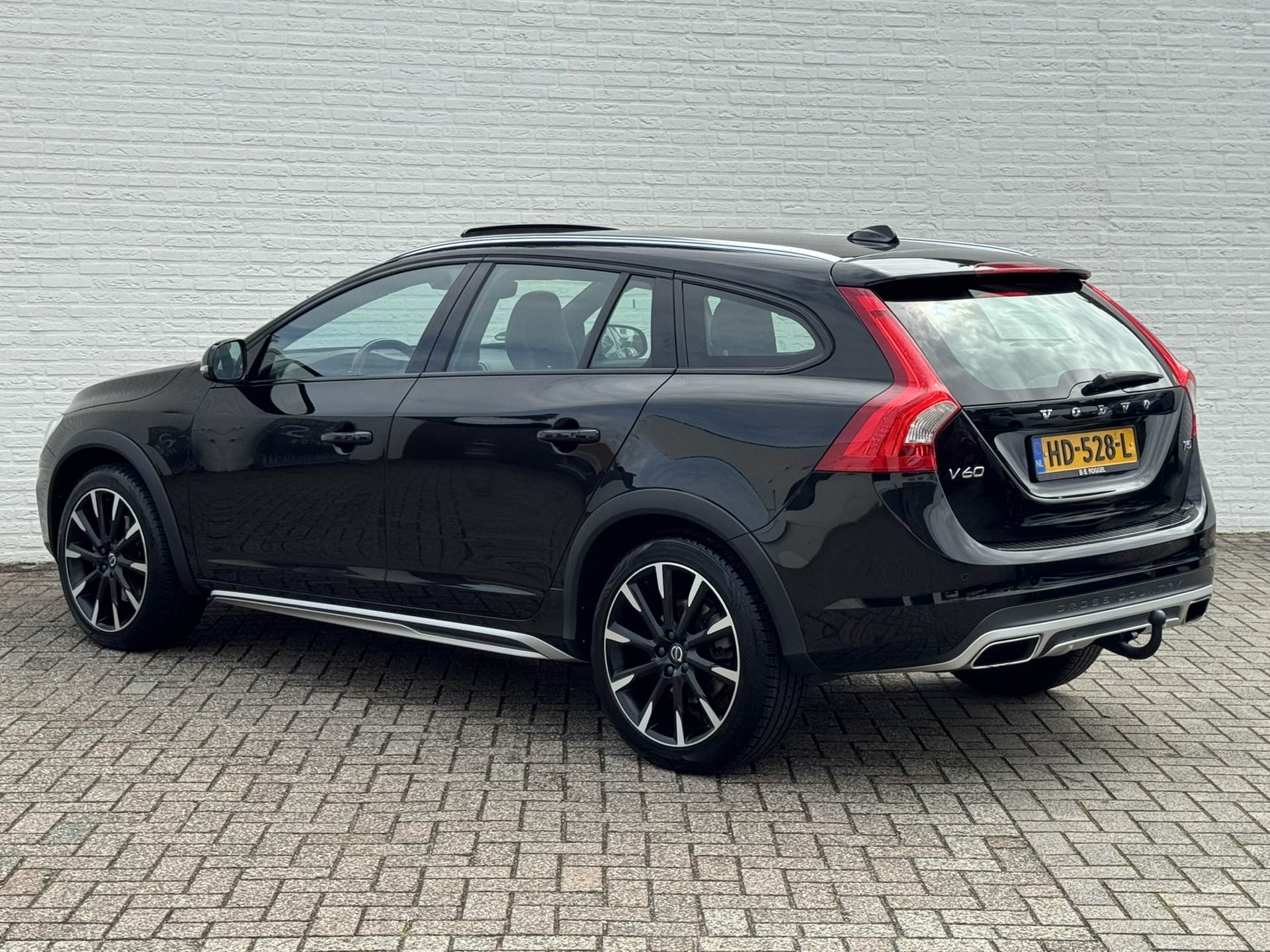Foto van Volvo V60 Cross Country