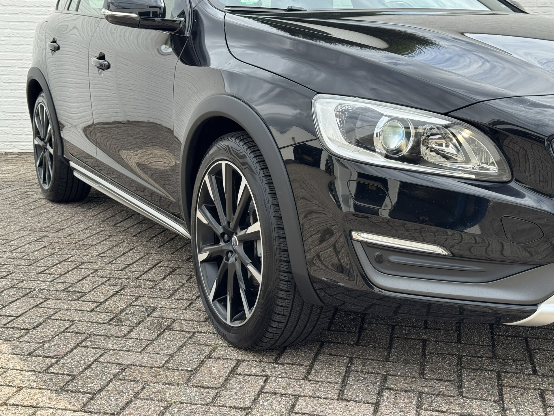 Foto van Volvo V60 Cross Country