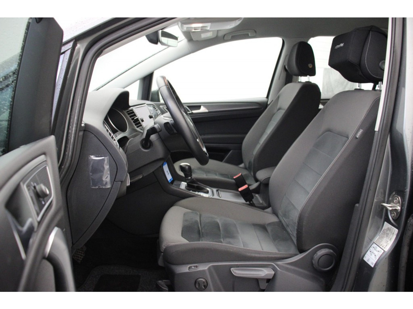 Foto van Volkswagen Golf Sportsvan