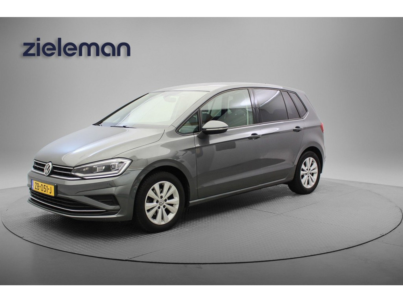 Foto van Volkswagen Golf Sportsvan