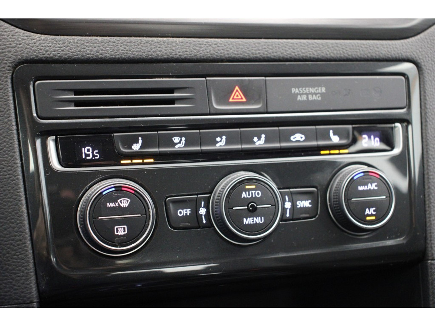 Foto van Volkswagen Golf Sportsvan
