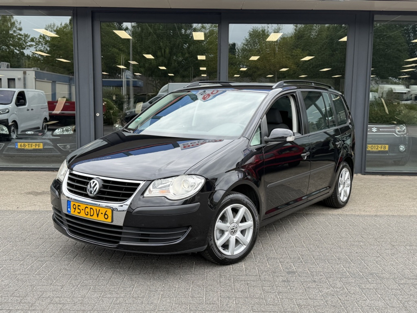 Volkswagen Touran 1.4 TSI Optive “Clima” 2e eigenaar Trekhaak Topstaat!! 2008 - voorkant