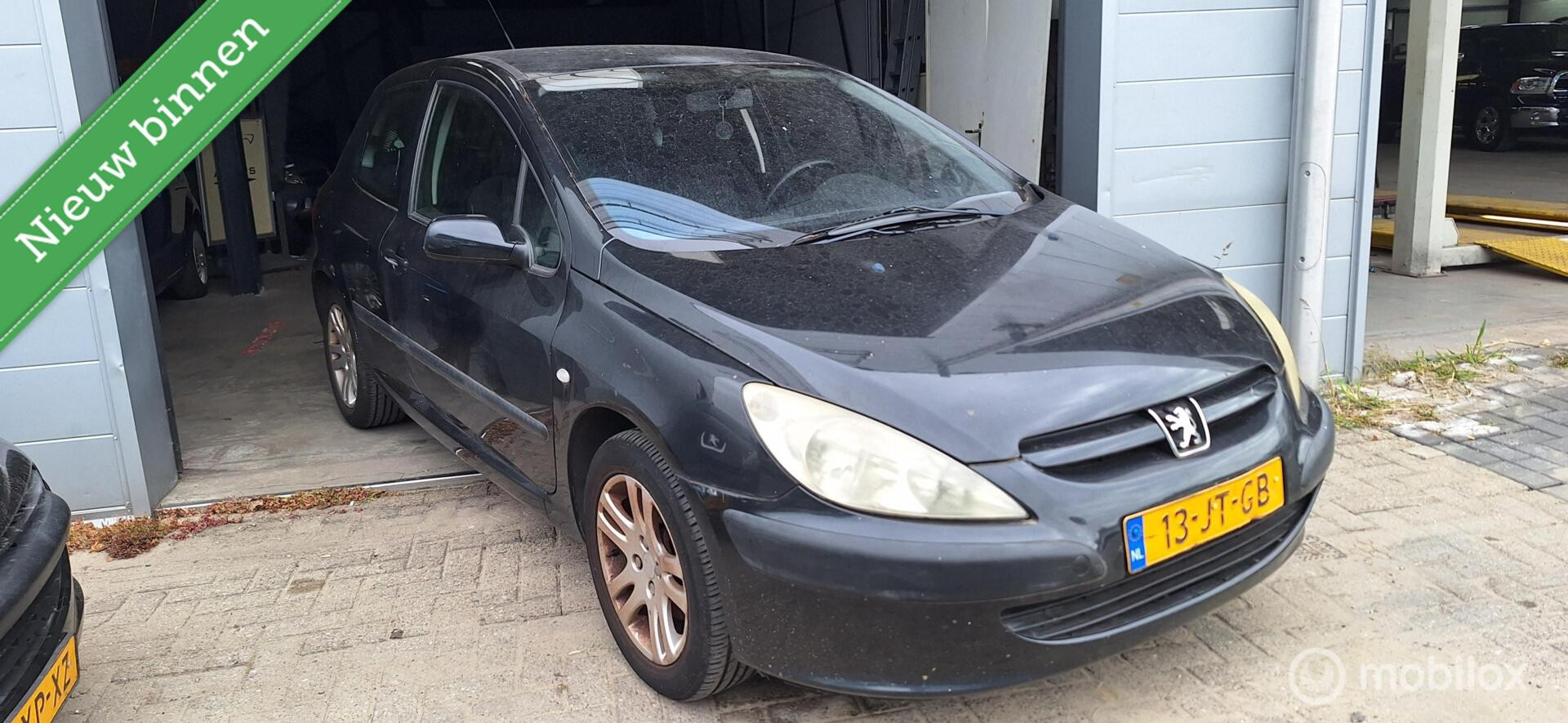 Peugeot 307 1.6-16V Gentry 2002 - voorkant