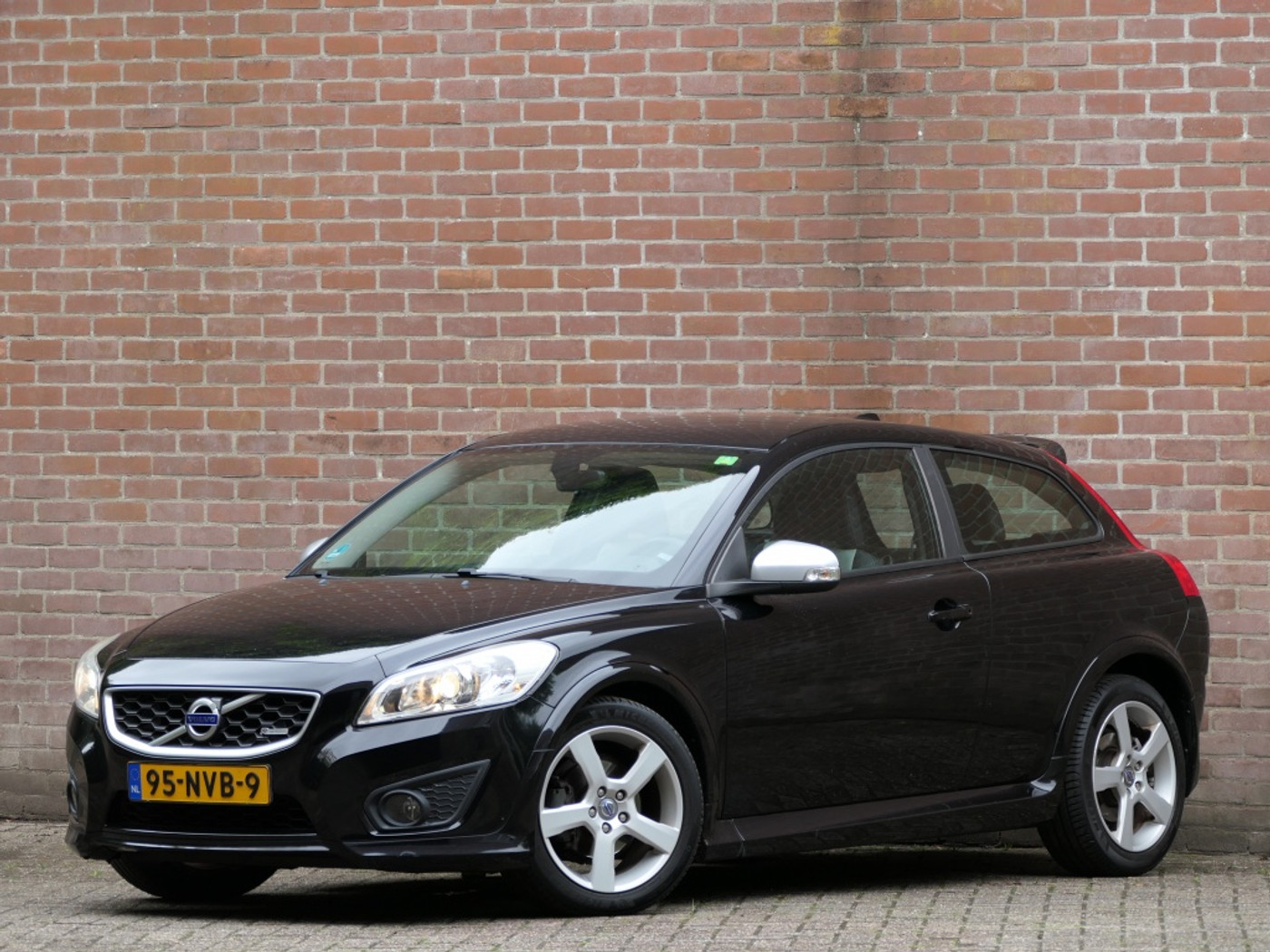 Volvo C30 1.6 R-Edition NAP / Lederen bekleding / Cruise Control 2010 - voorkant
