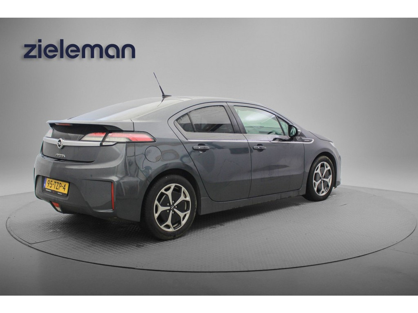 Foto van Opel Ampera