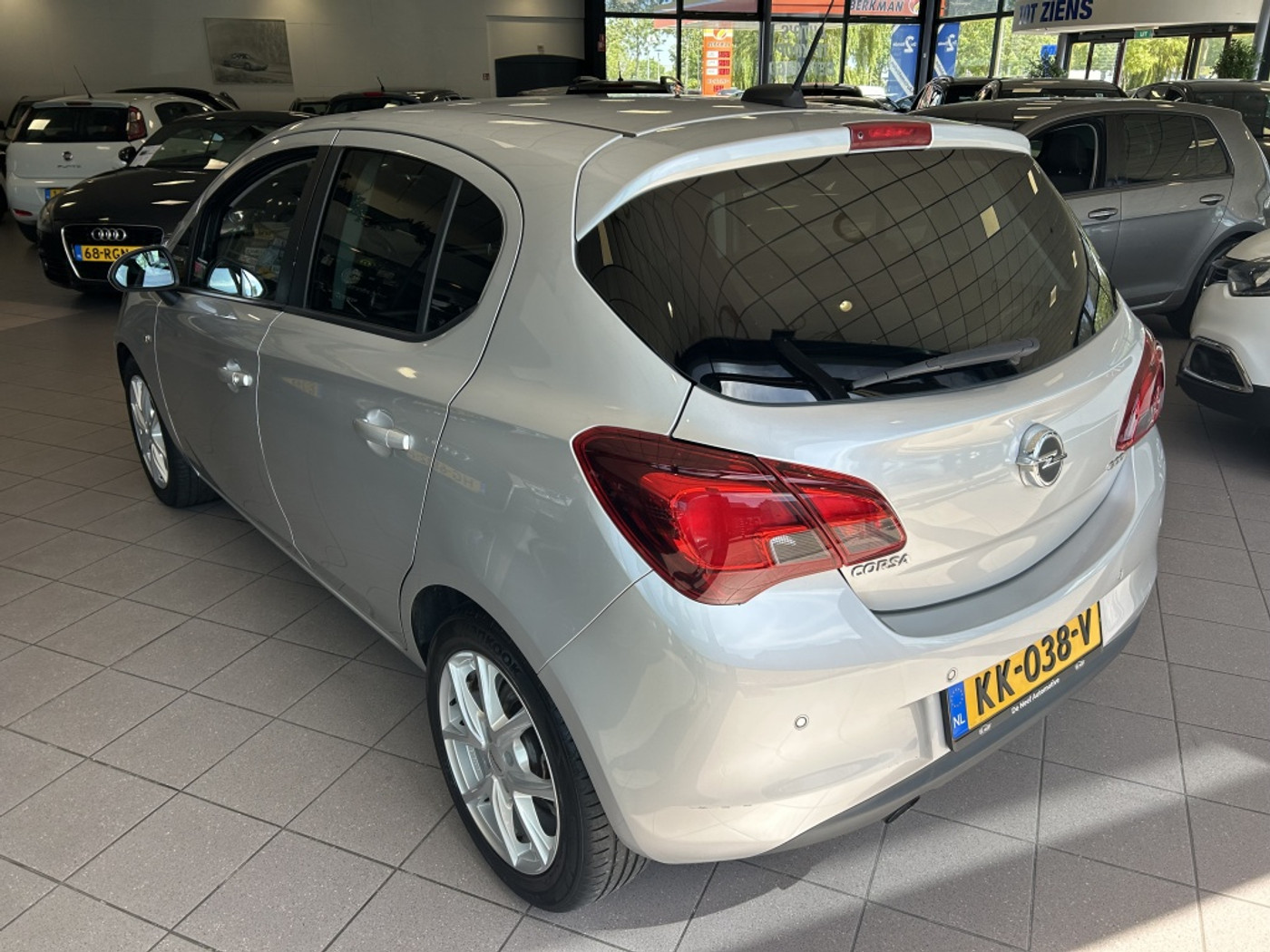 Foto van Opel Corsa-e