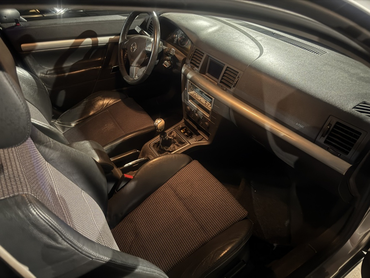 Foto van Opel Vectra-c-cc
