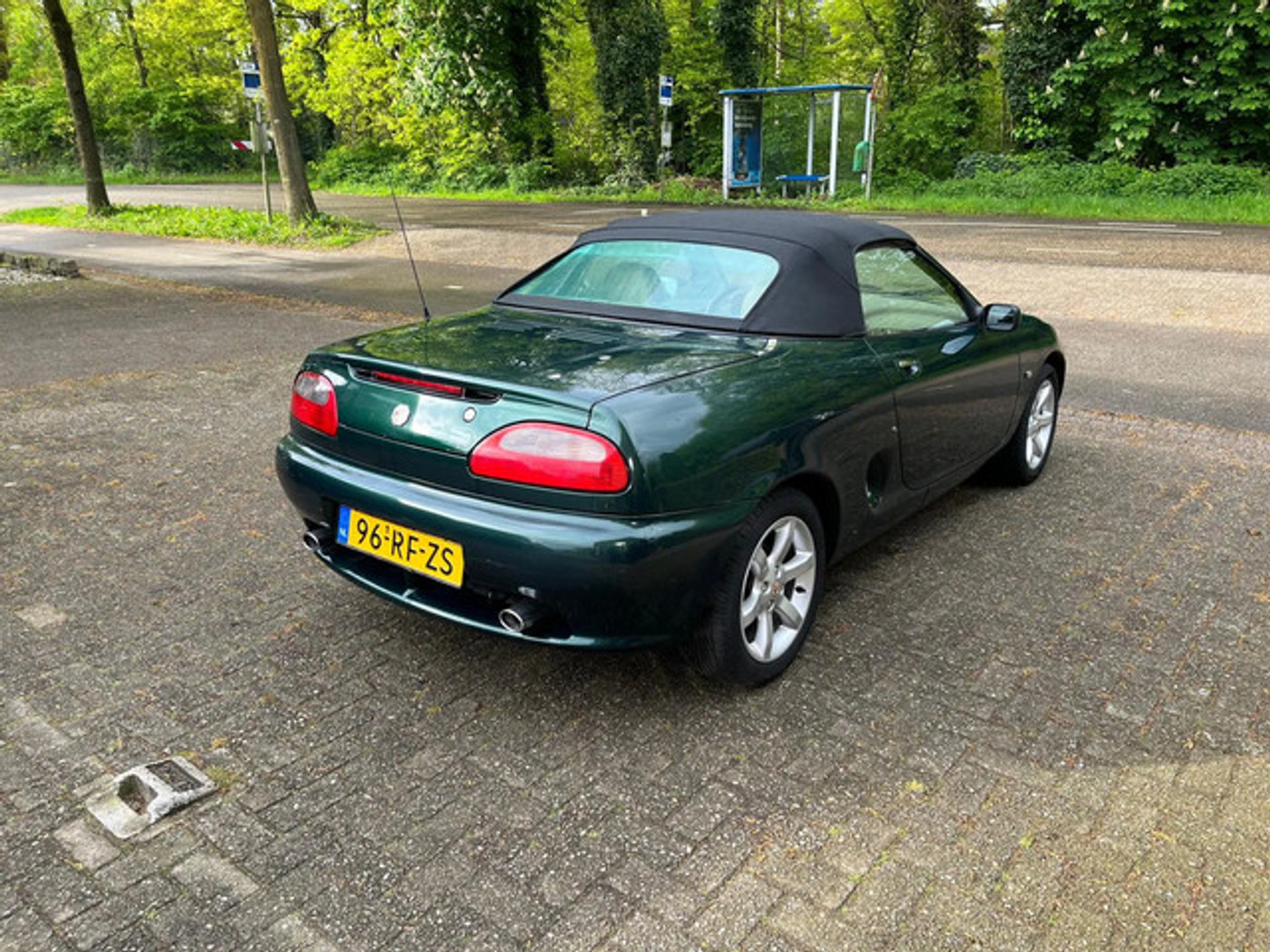 Foto van MG MGF