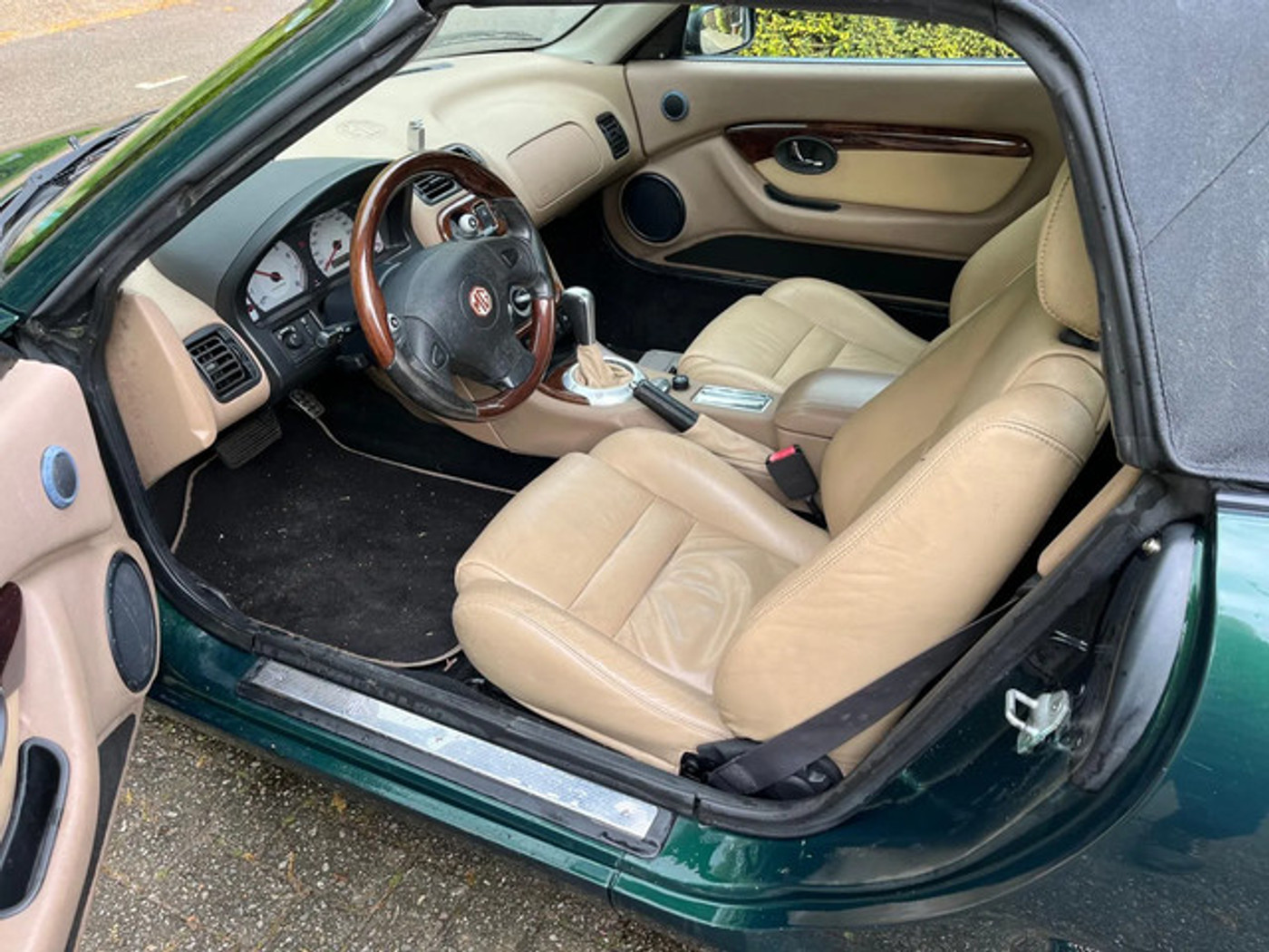 Foto van MG MGF