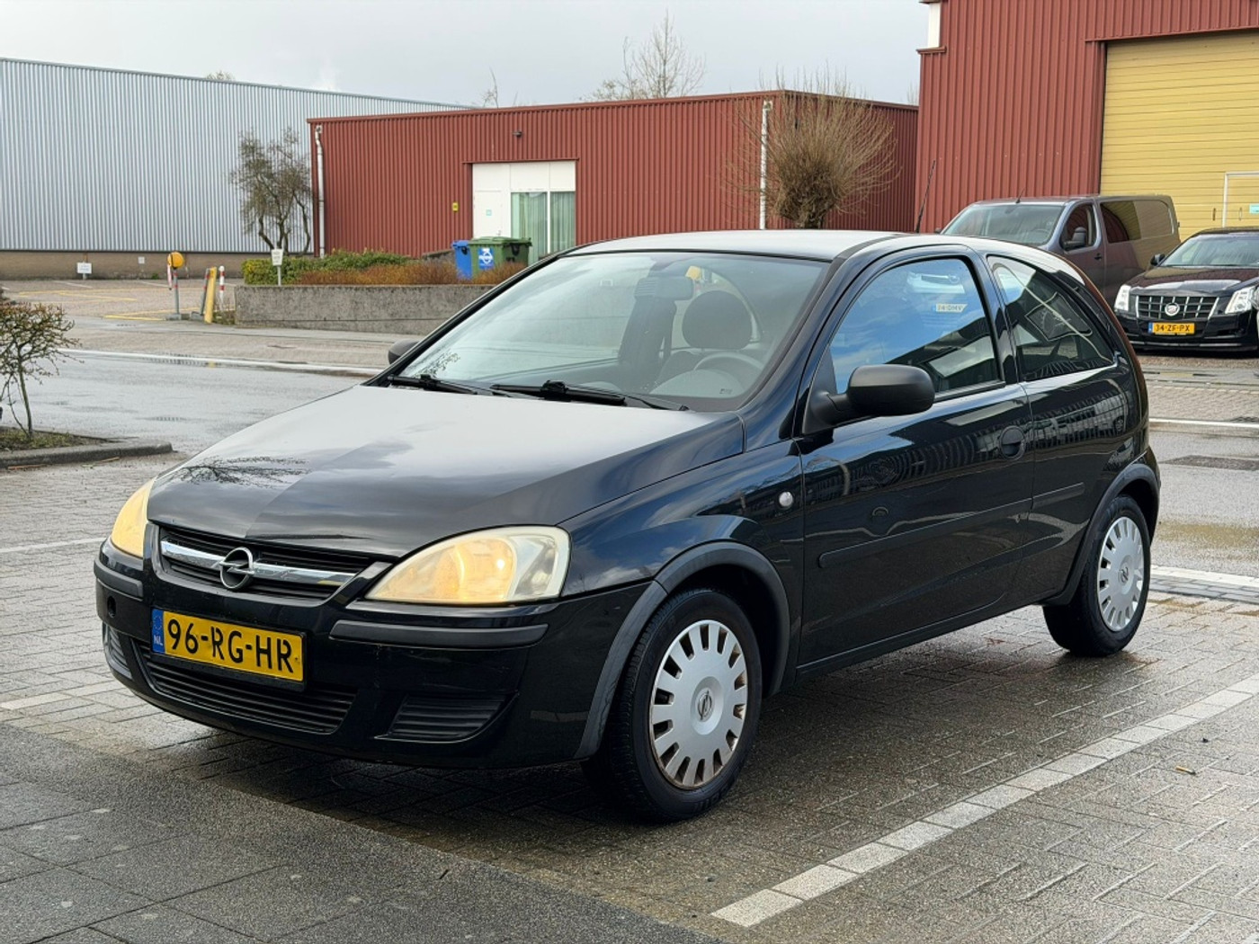 Opel Corsa-c 1.2 Benzine 80PK Zwart 2005 - voorkant