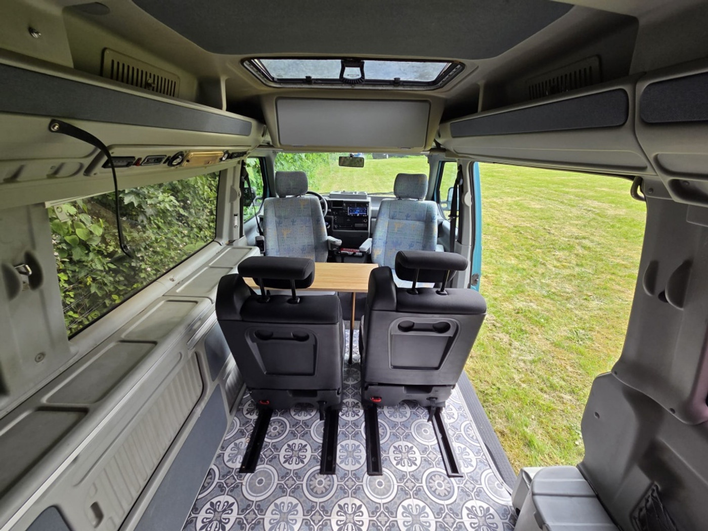 Foto van Volkswagen Kampeerauto