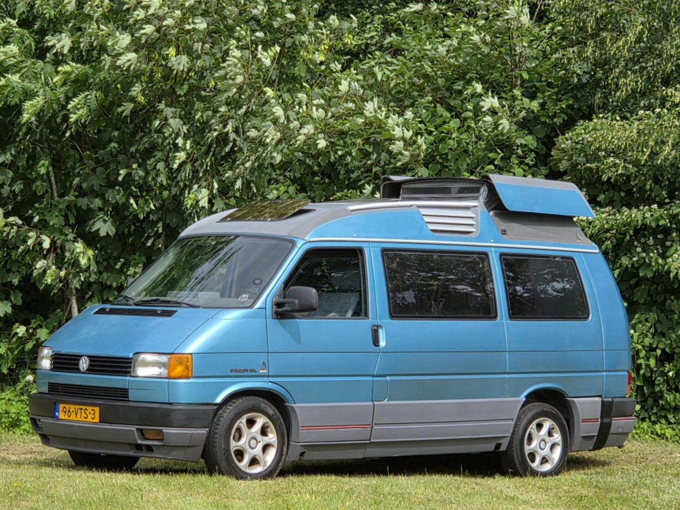 Volkswagen Kampeerauto Camper, Benzine, Automaat, apk'28 1992 - voorkant