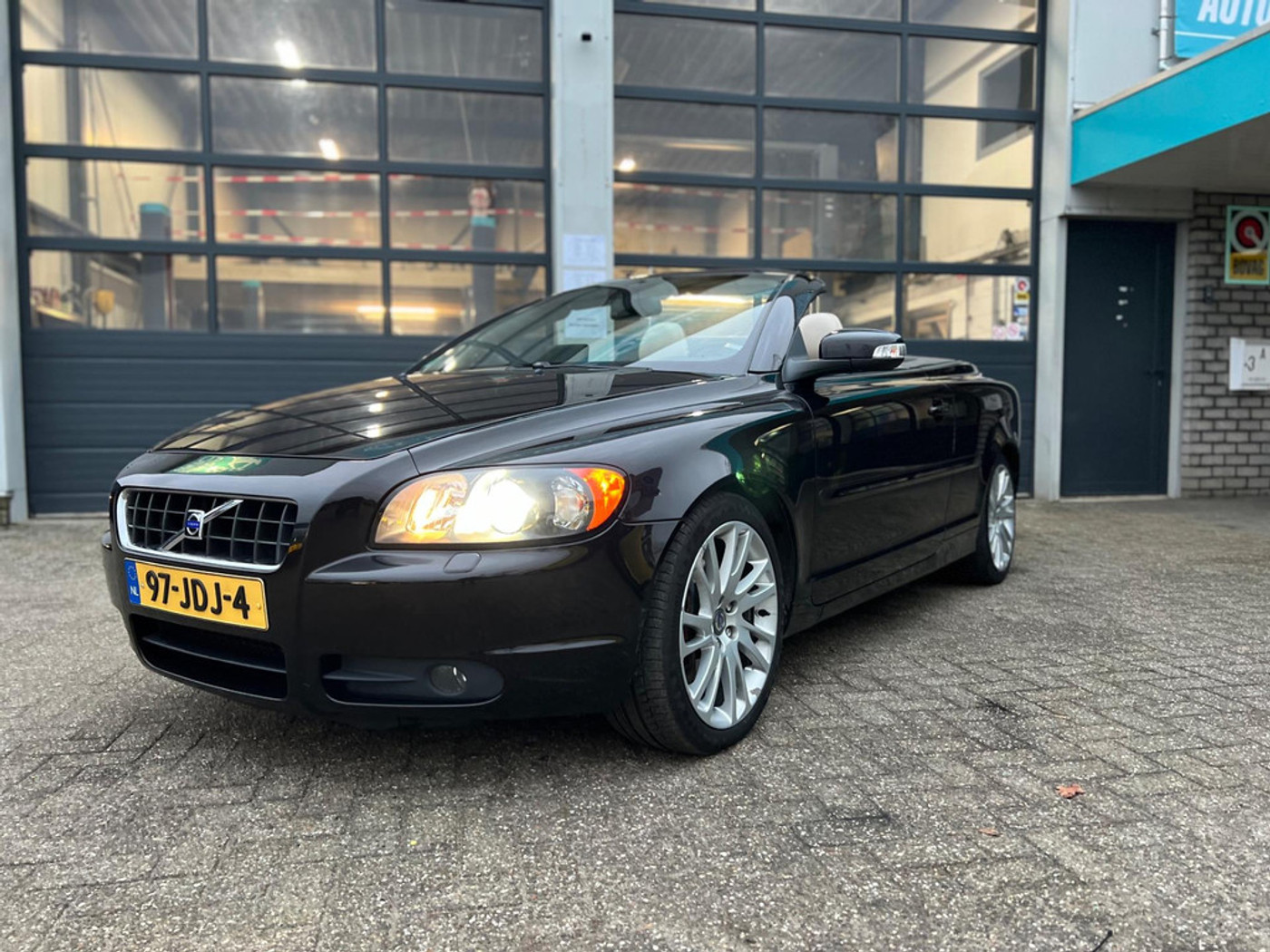 Foto van Volvo C70