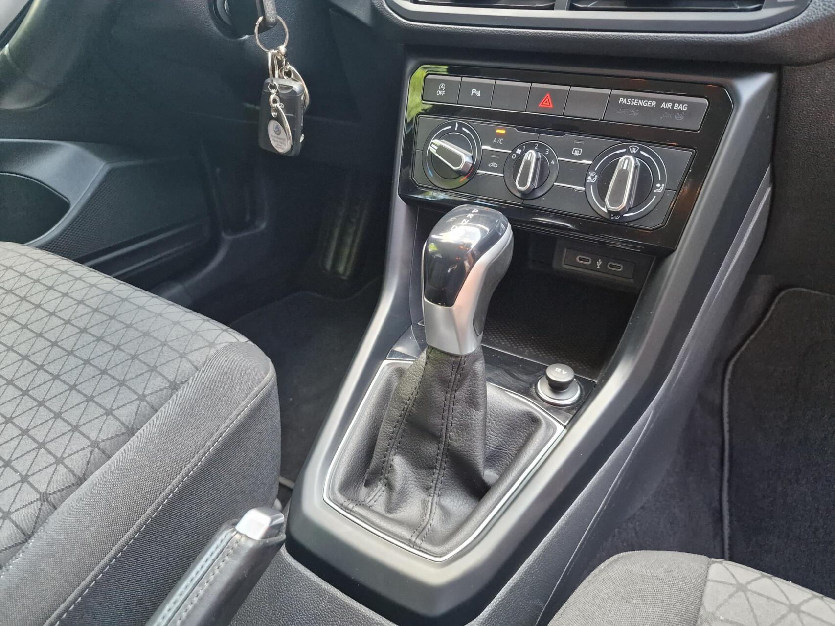 Foto van Volkswagen T-cross
