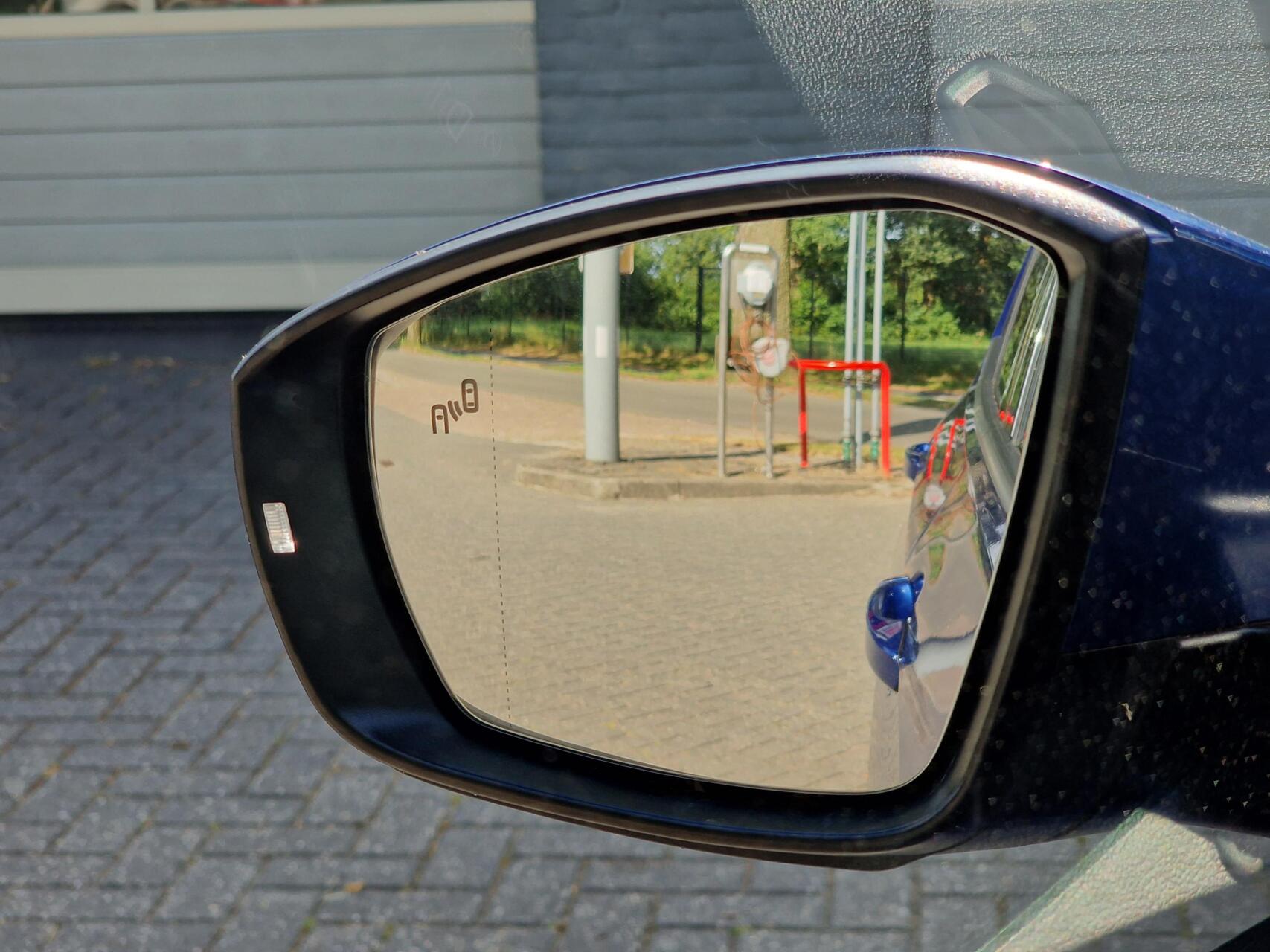 Foto van Volkswagen T-cross