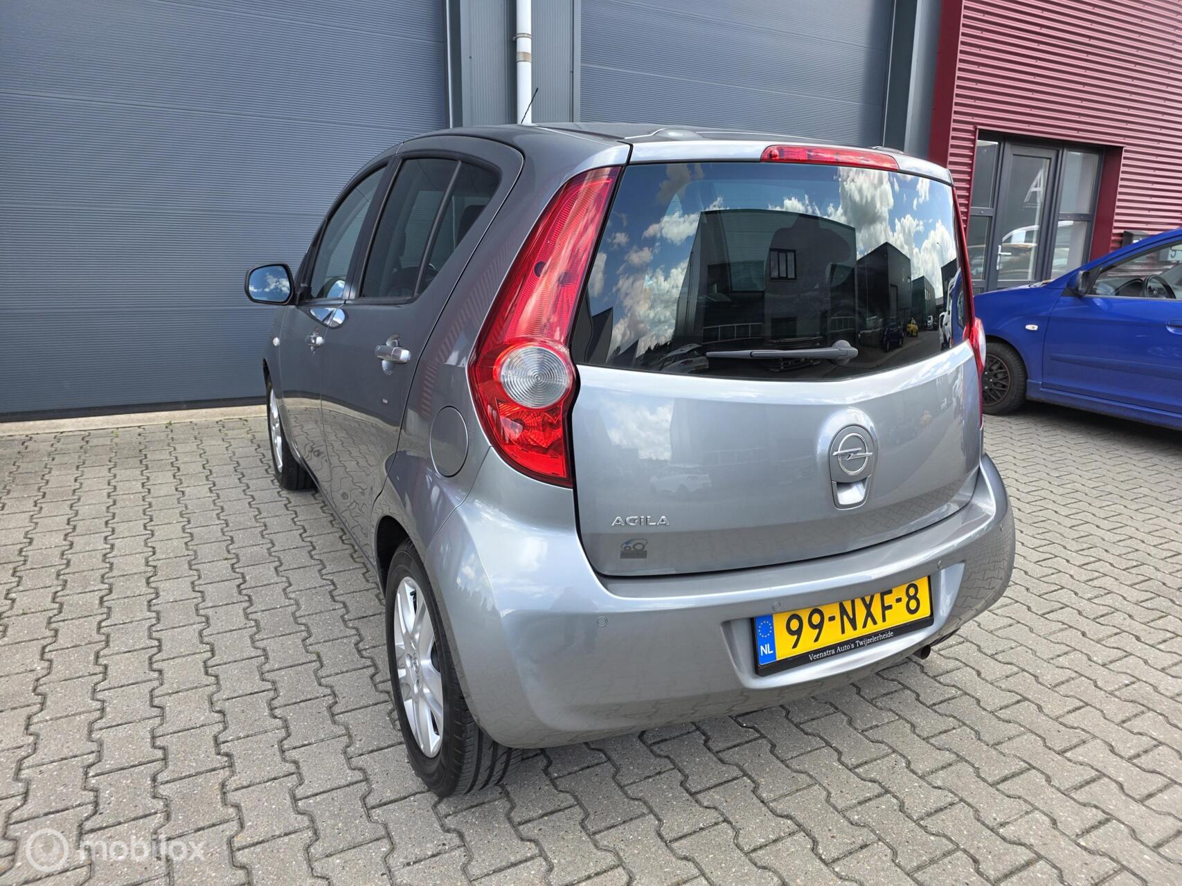 Foto van Opel Agila
