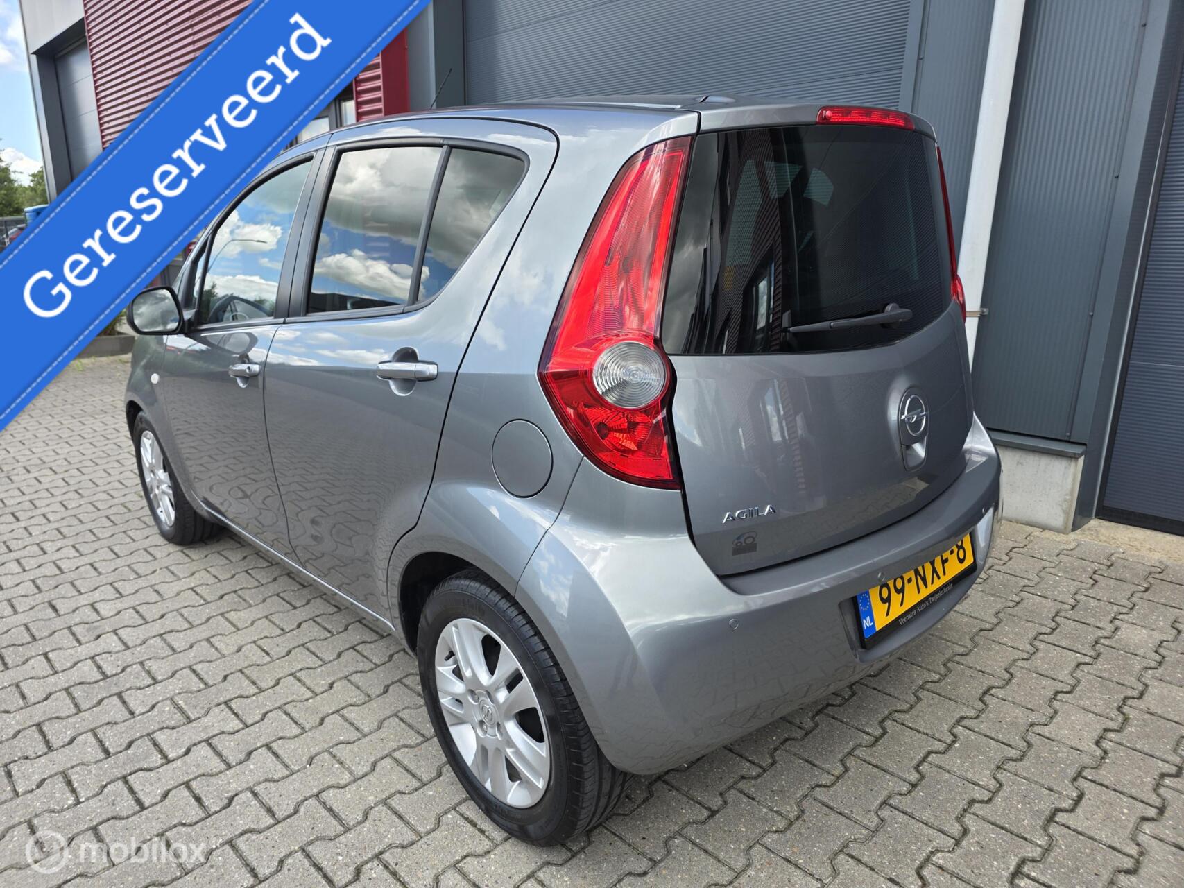 Foto van Opel Agila